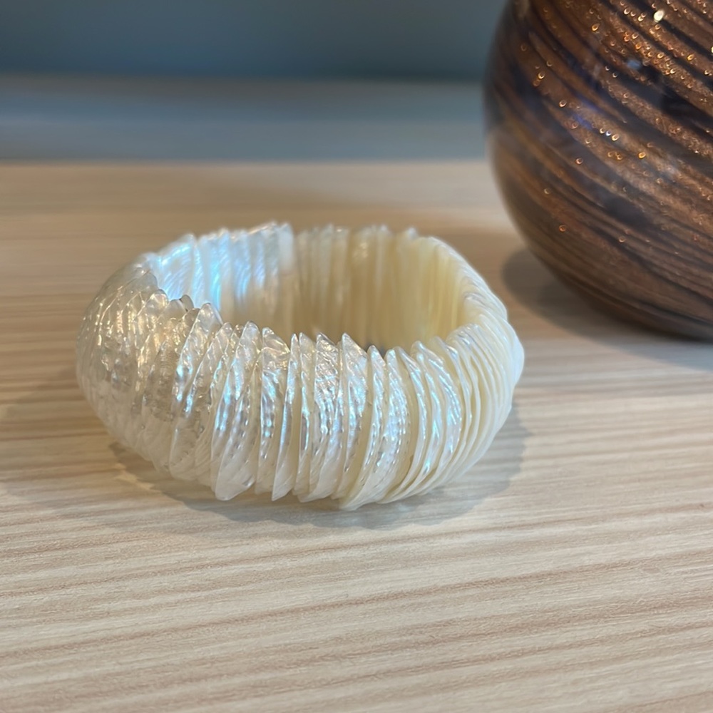 Handmade adjustable white seashell bangle bracelet!